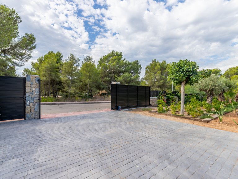 Villa for Sale  in Xàbia, Alicante 36