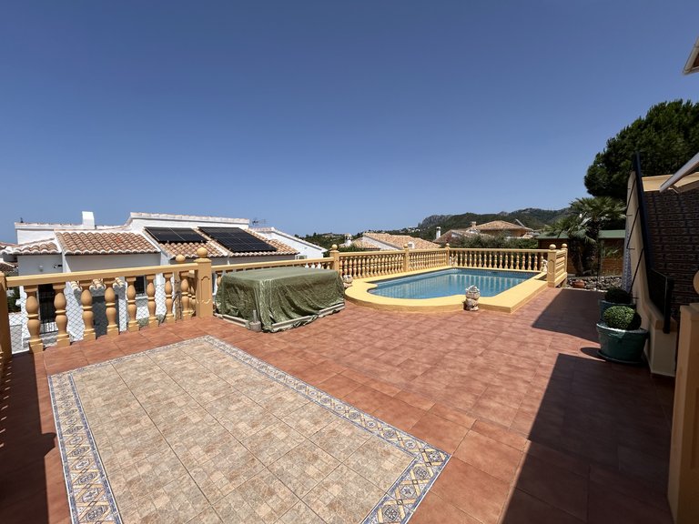 Villa for Sale  in El Ràfol d'Almúnia, Alicante 28