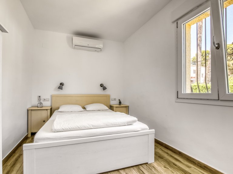 Villa for Sale in  Alicante 7