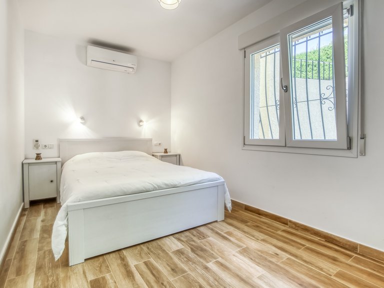 Villa for Sale in  Alicante 16