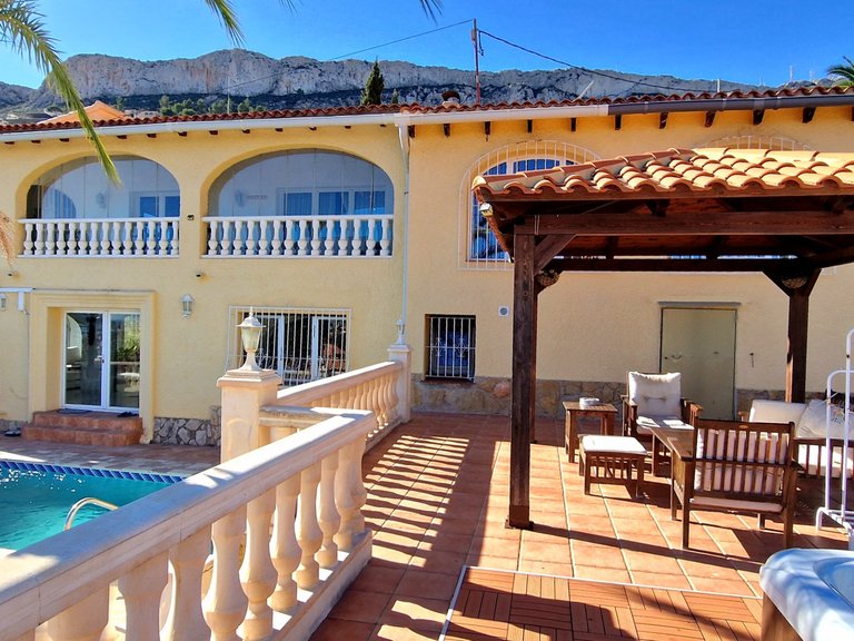Villa for Sale  in Calp, Alicante 2