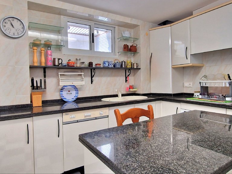 Villa for Sale  in Calp, Alicante 46