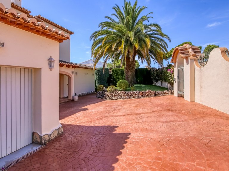 Villa for Sale  in Teulada, Alicante 25