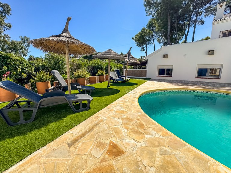 Villa for Sale  in Xàbia, Alicante 2