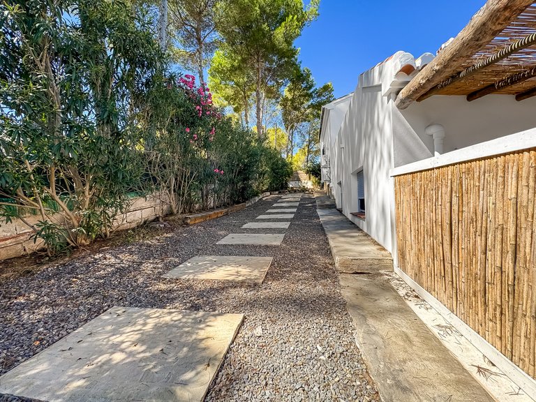 Villa for Sale  in Xàbia, Alicante 23