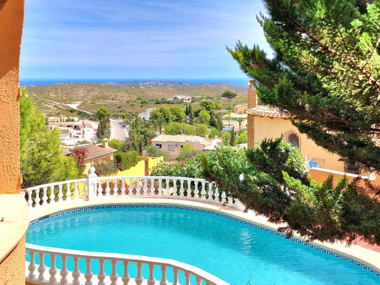 Villa for Sale  in Poble Nou de Benitatxell, Alicante 33