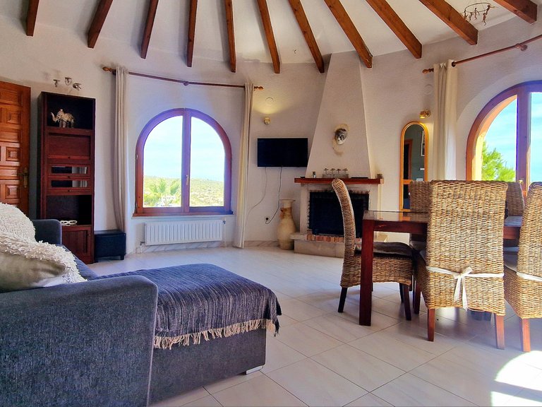 Villa for Sale  in Poble Nou de Benitatxell, Alicante 6