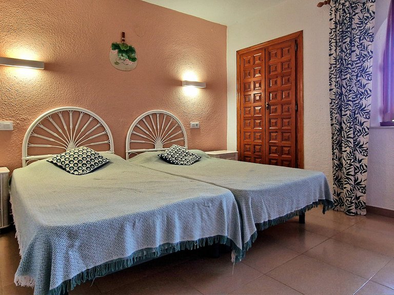 Villa for Sale  in Poble Nou de Benitatxell, Alicante 19
