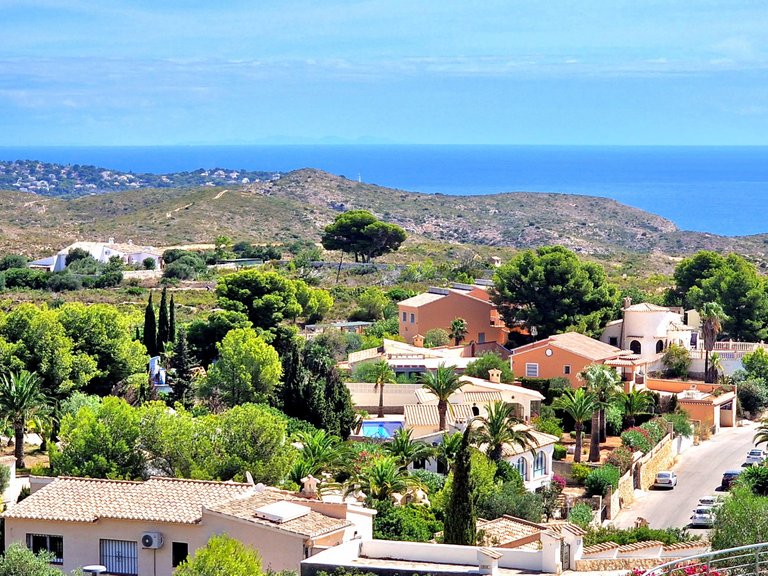 Villa for Sale  in Poble Nou de Benitatxell, Alicante 8