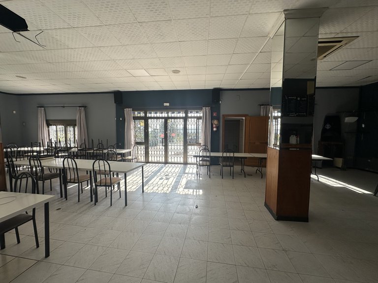 Commercial for Sale in  Alicante 20