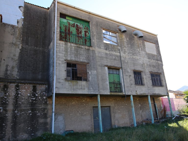 Commercial for Sale in  Alicante 4