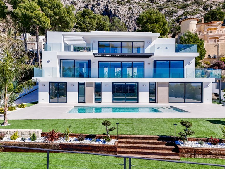 Villa for Sale  in Altea, Alicante 1