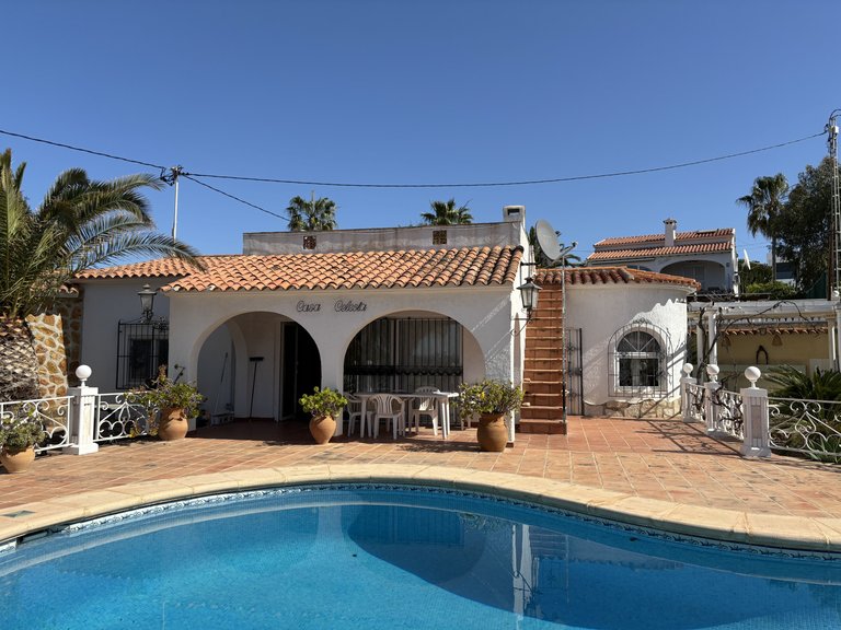 Villa for Sale  in Benissa, Alicante 1