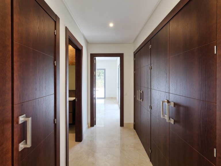 Villa for Sale in Benahavis Malaga 16