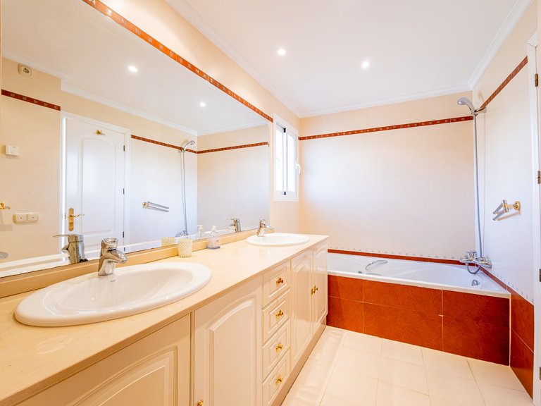 Villa for Sale in Mijas Costa Malaga 39