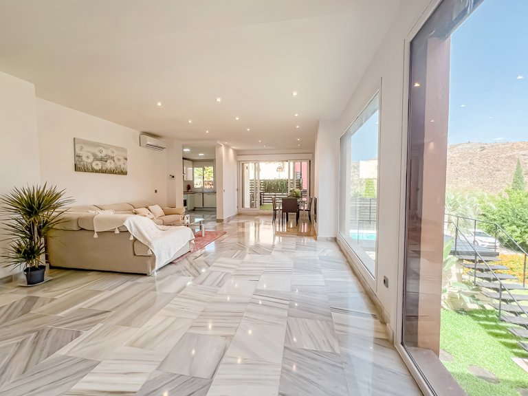 Villa for Sale in Benahavis Malaga 11
