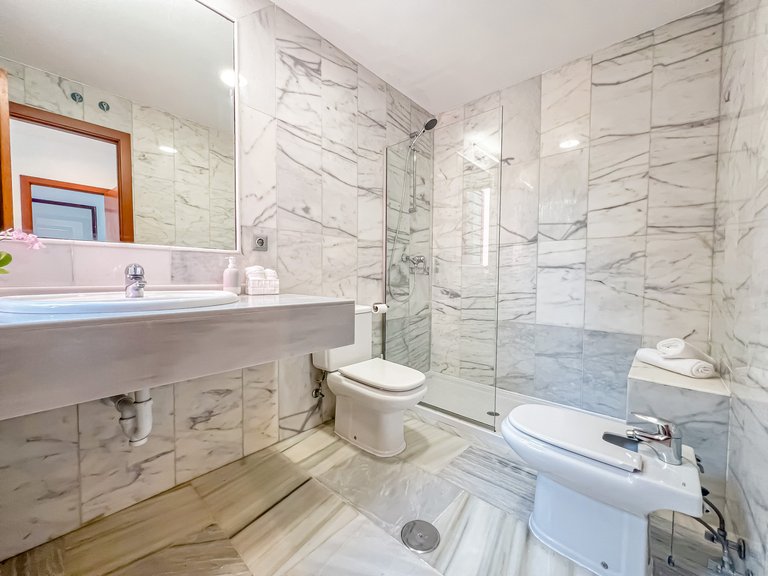 Villa for Sale in Benahavis Malaga 25