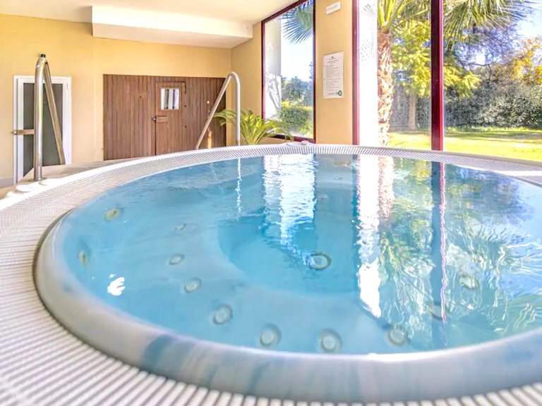 Villa for Sale in Benahavis Malaga 57