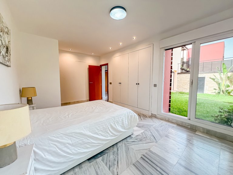Villa for Sale in Benahavis Malaga 39