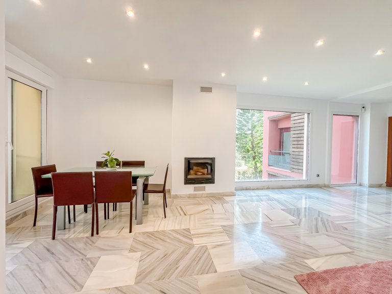 Villa for Sale in Benahavis Malaga 36