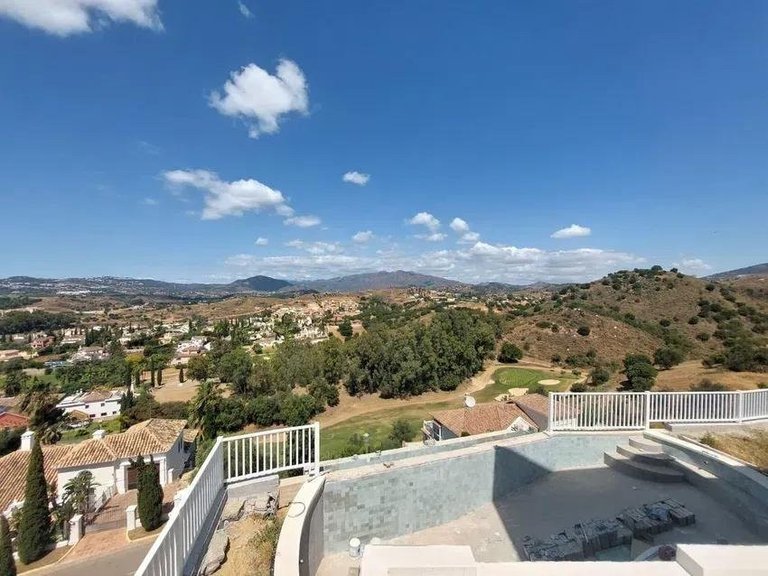 Villa for Sale in Mijas Costa Malaga 42
