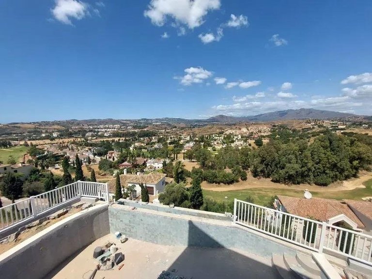 Villa for Sale in Mijas Costa Malaga 38