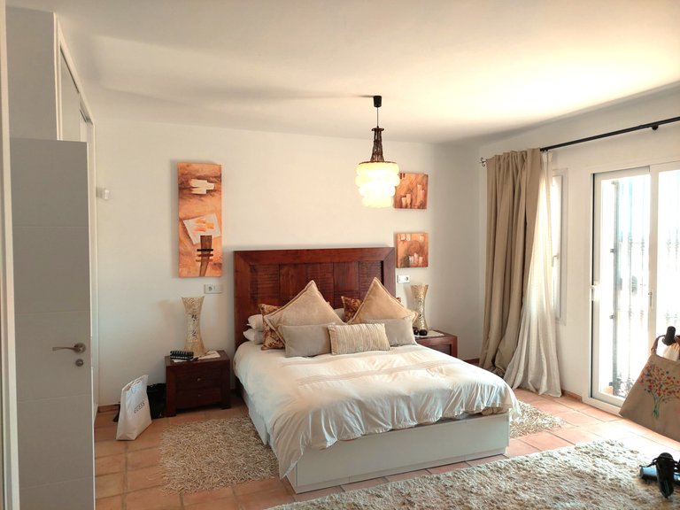 Villa for Sale in Estepona Malaga 4