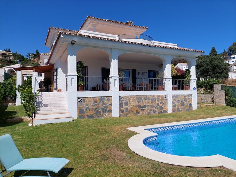Villa for Sale in Estepona Malaga 27
