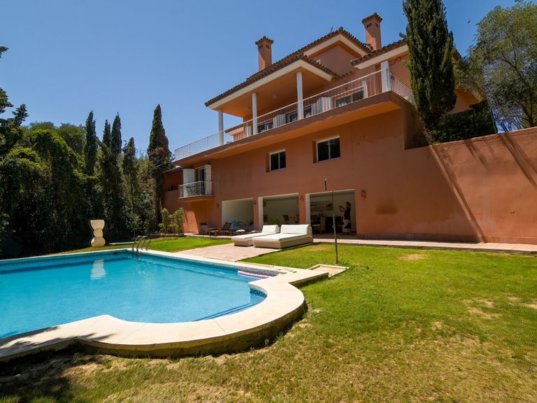 Villa for Sale in Sotogrande Cadiz 28