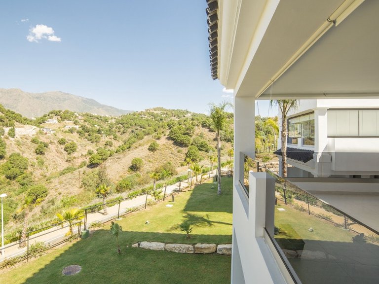 Penthouse for Sale in Estepona Malaga 9