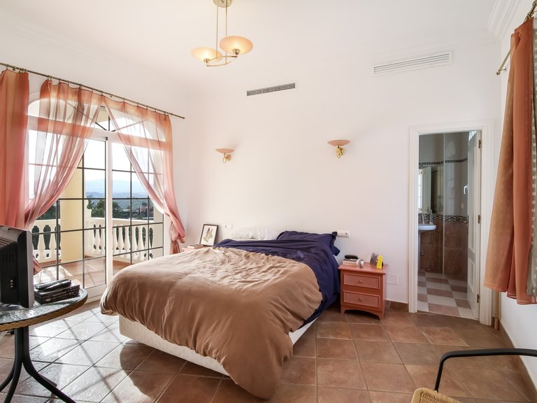 Villa for Sale in Mijas Costa Malaga 10