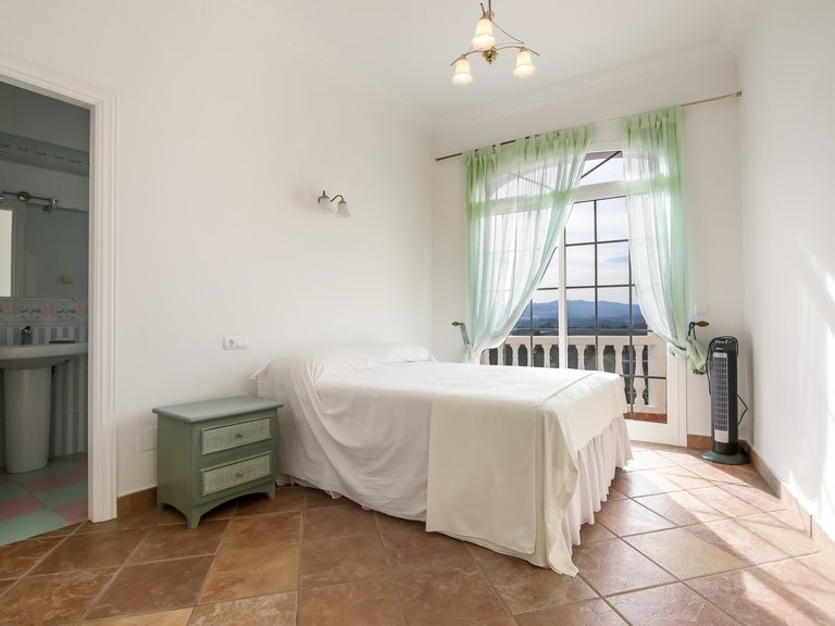 Villa for Sale in Mijas Costa Malaga 11
