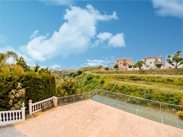 Villa for Sale in Mijas Costa Malaga 2