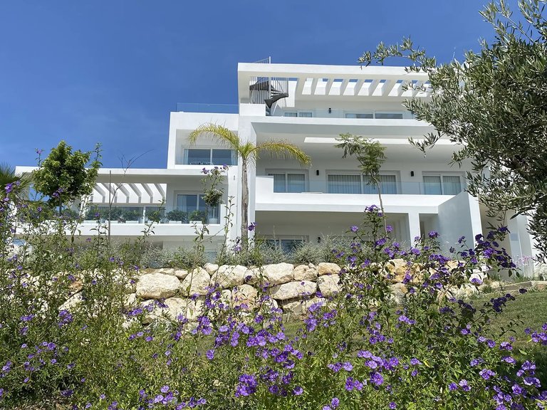 Apartment for Sale in Casares Malaga 3