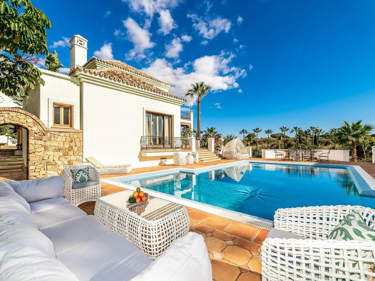 Villa for Sale in Estepona Malaga 13