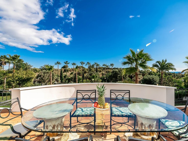 Villa for Sale in Estepona Malaga 17
