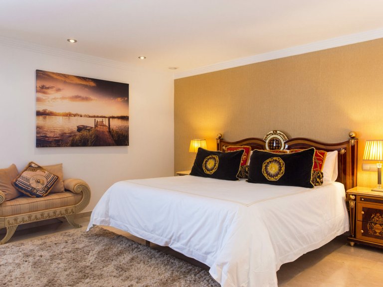 Villa for Sale in Marbella Malaga 19