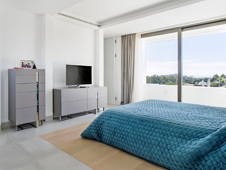 Villa for Sale in Benahavis Malaga 11