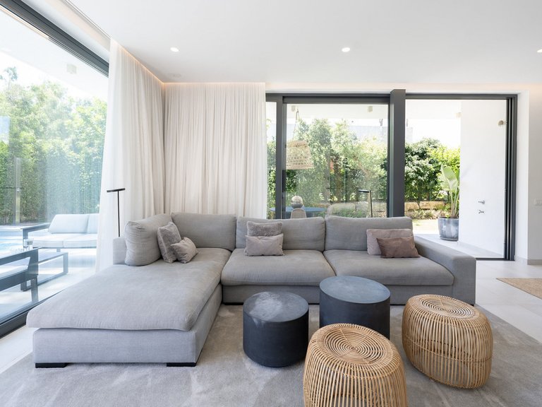 Villa for Sale in Estepona Malaga 5