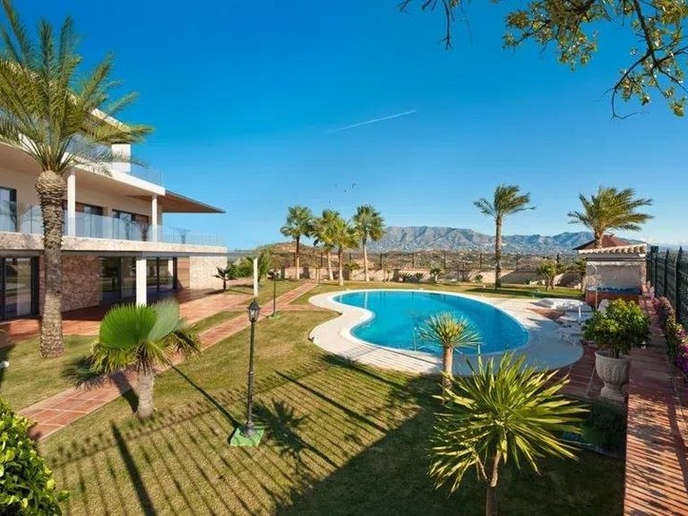 Villa for Sale in Mijas Costa Malaga 13