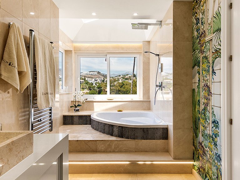 Villa for Sale in Benahavis Malaga 18