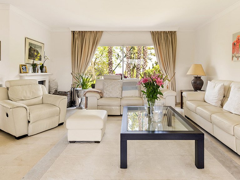 Villa for Sale in Benahavis Malaga 10