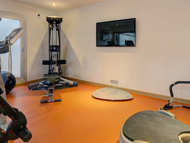 Villa for Sale in Marbella Malaga 37