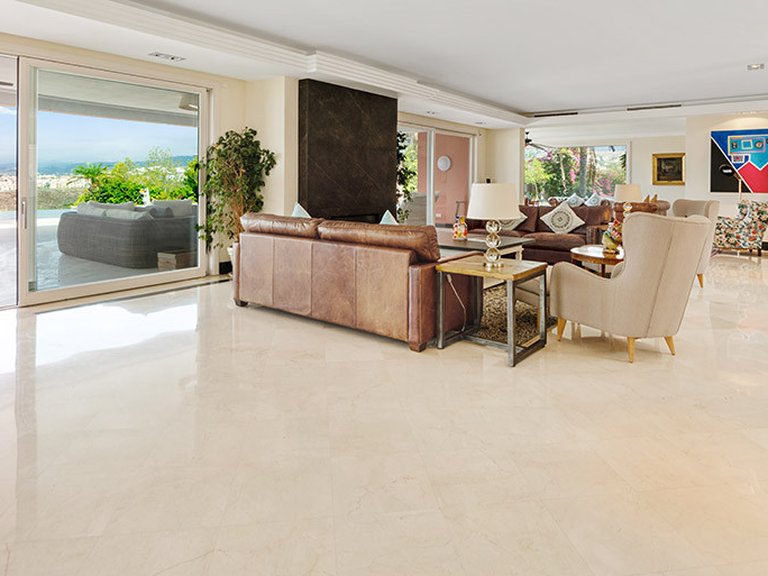 Villa for Sale in Estepona Malaga 10