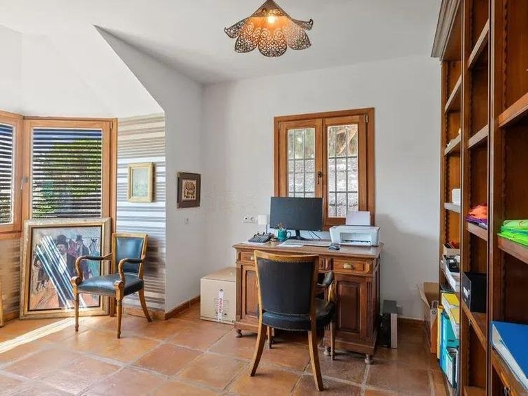 Villa for Sale in Marbella Malaga 16