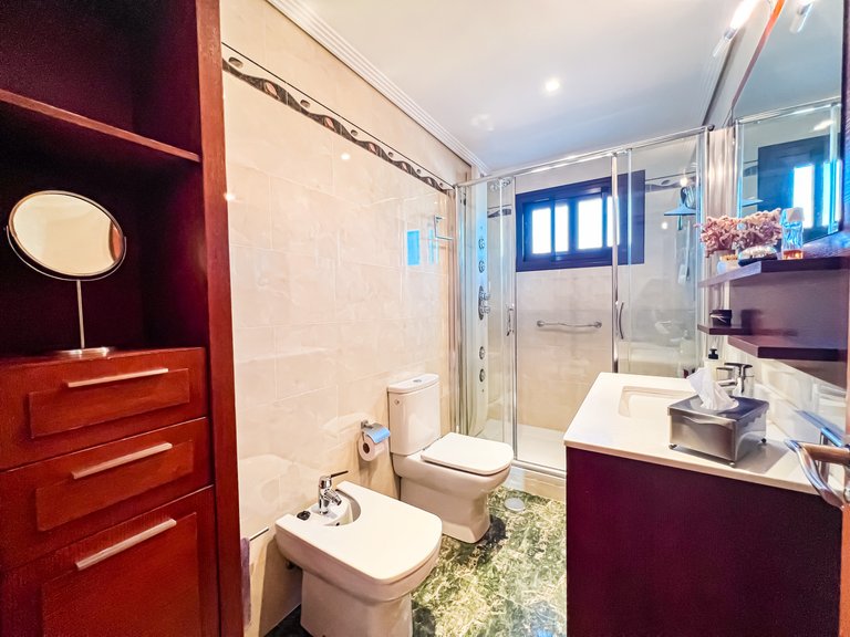 Villa for Sale in Malaga Malaga 23