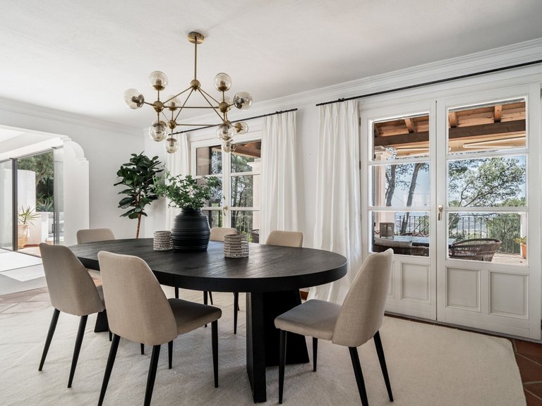 Villa for Sale in Benahavis Malaga 8