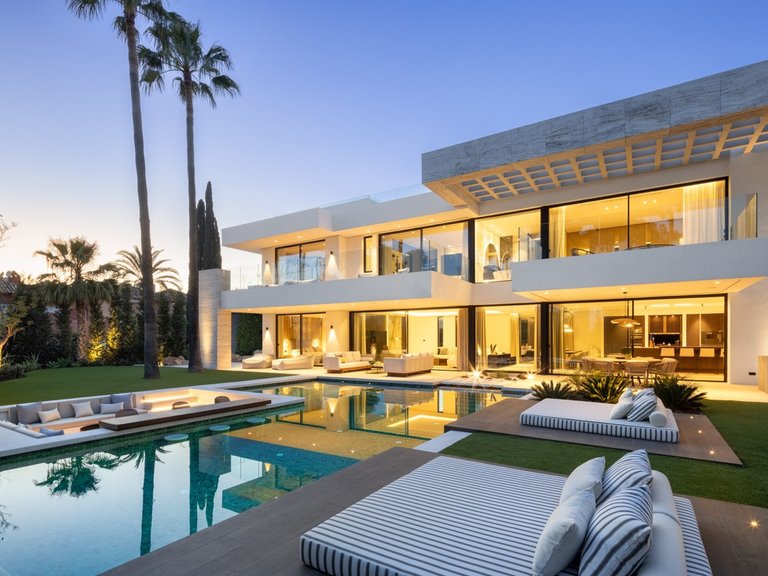 Villa for Sale in Marbella Malaga 2