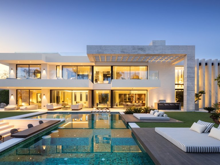 Villa for Sale in Marbella Malaga 1