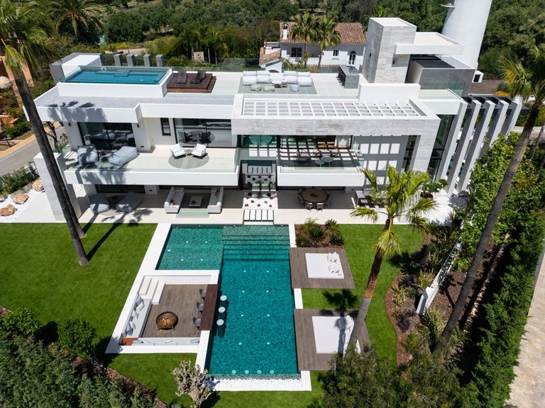 Villa for Sale in Marbella Malaga 33